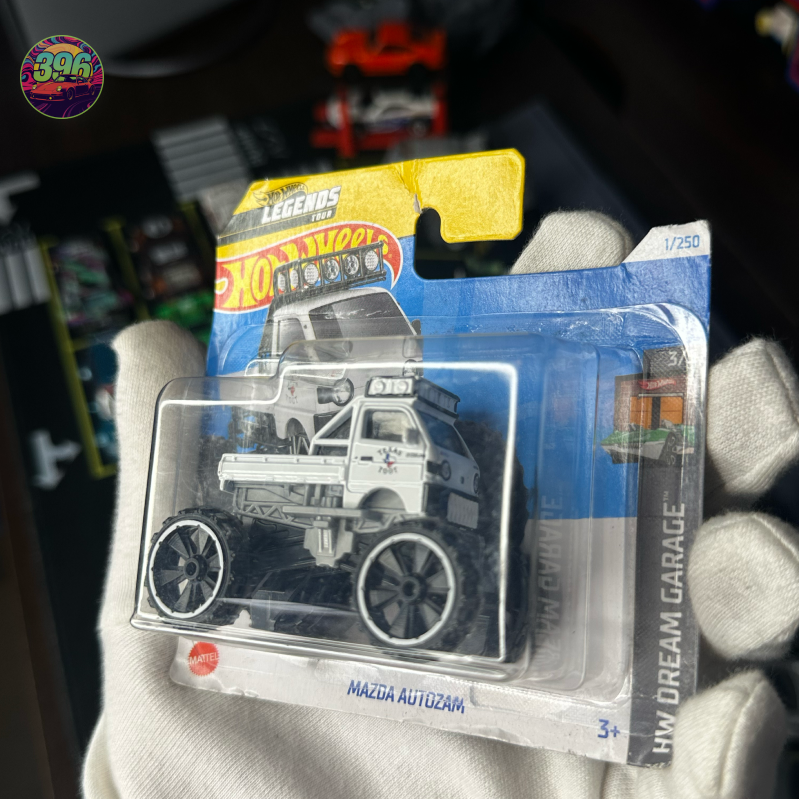 š„ Hot Wheels Mainline: AutoZam - 1/64 Diecast Car