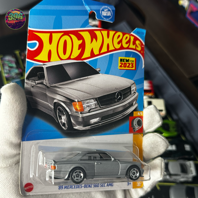 š„ Hot Wheels Mainline: Silver '89 Mercedes-Benz 560 SEC AMG - 1/64 Diecast Car (Copy)