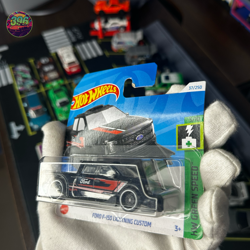 π₯ Hot Wheels Mainline: FORD F-150 LIGHTNING CUSTOM - 1/64 Diecast Car