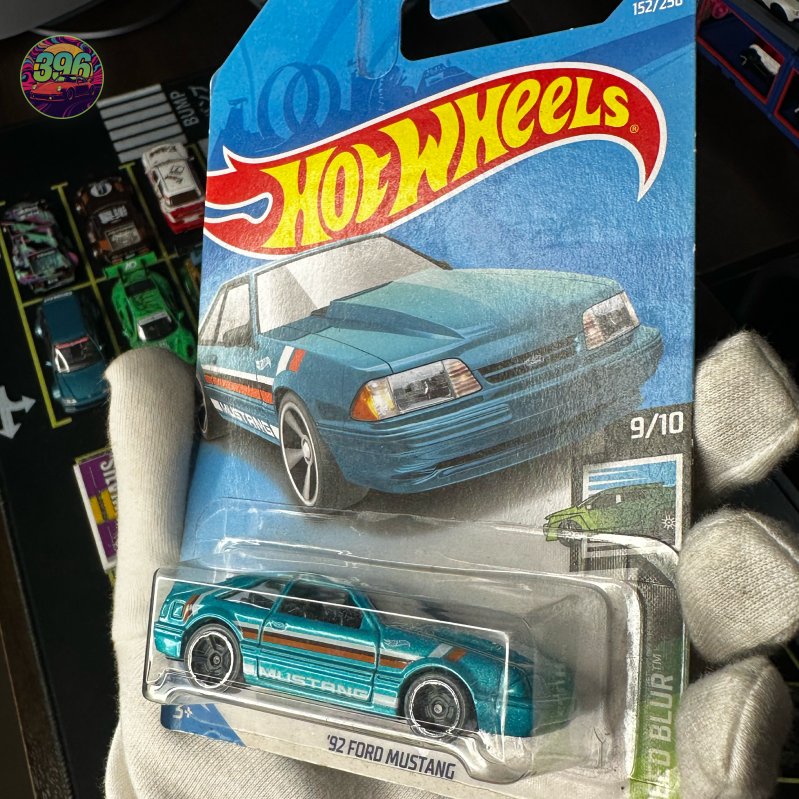 š„ Hot Wheels Mainline: '92 Ford Mustang - 1/64 Diecast Car