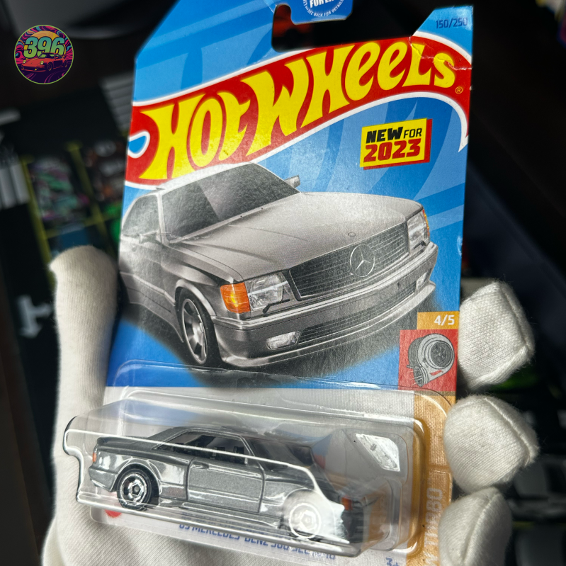 π₯ Hot Wheels Mainline: Silver '89 Mercedes-Benz 560 SEC AMG - 1/64 Diecast Car (Copy)