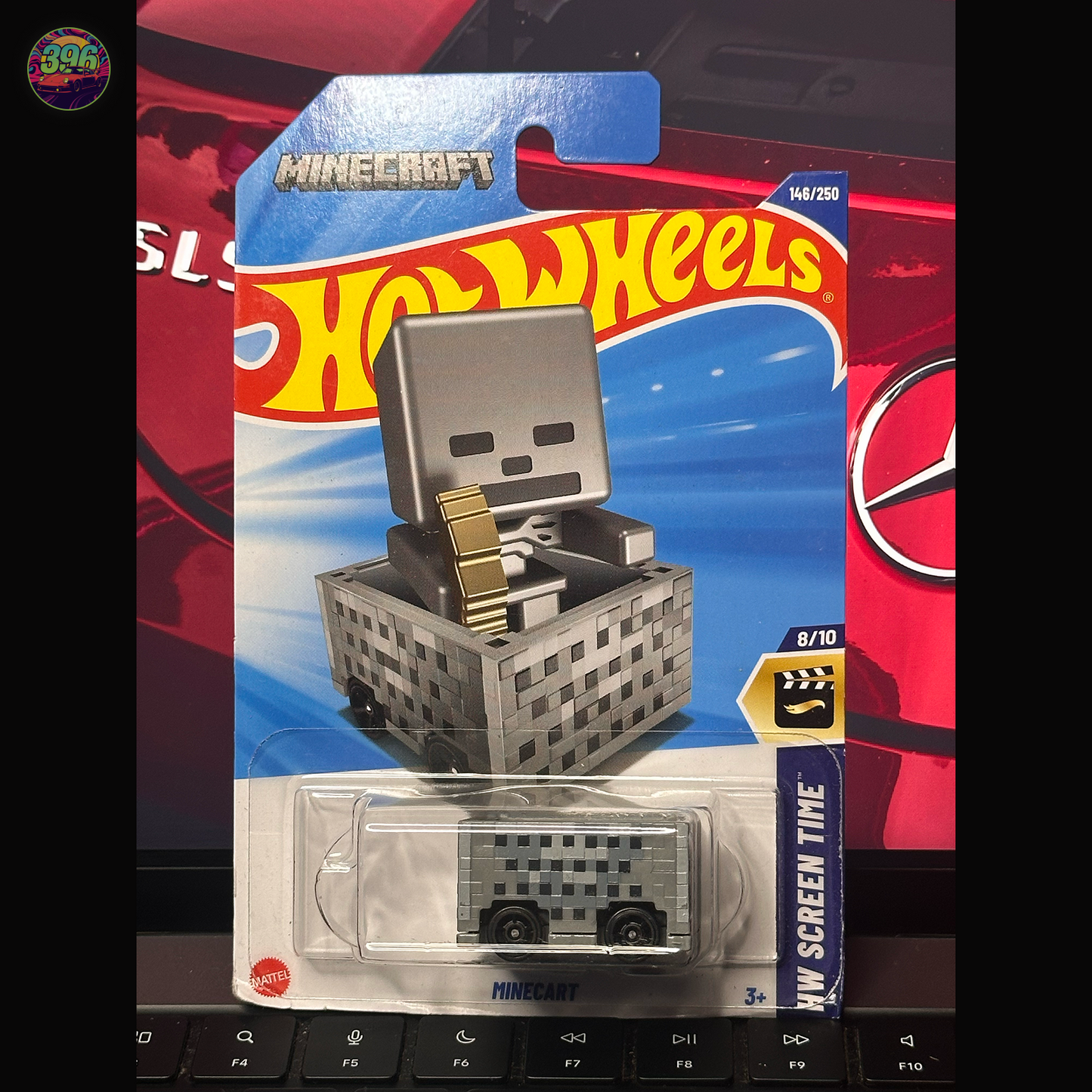 Hot Wheels Minecraft Minecart 1:64 Diecast - HW Screen Time