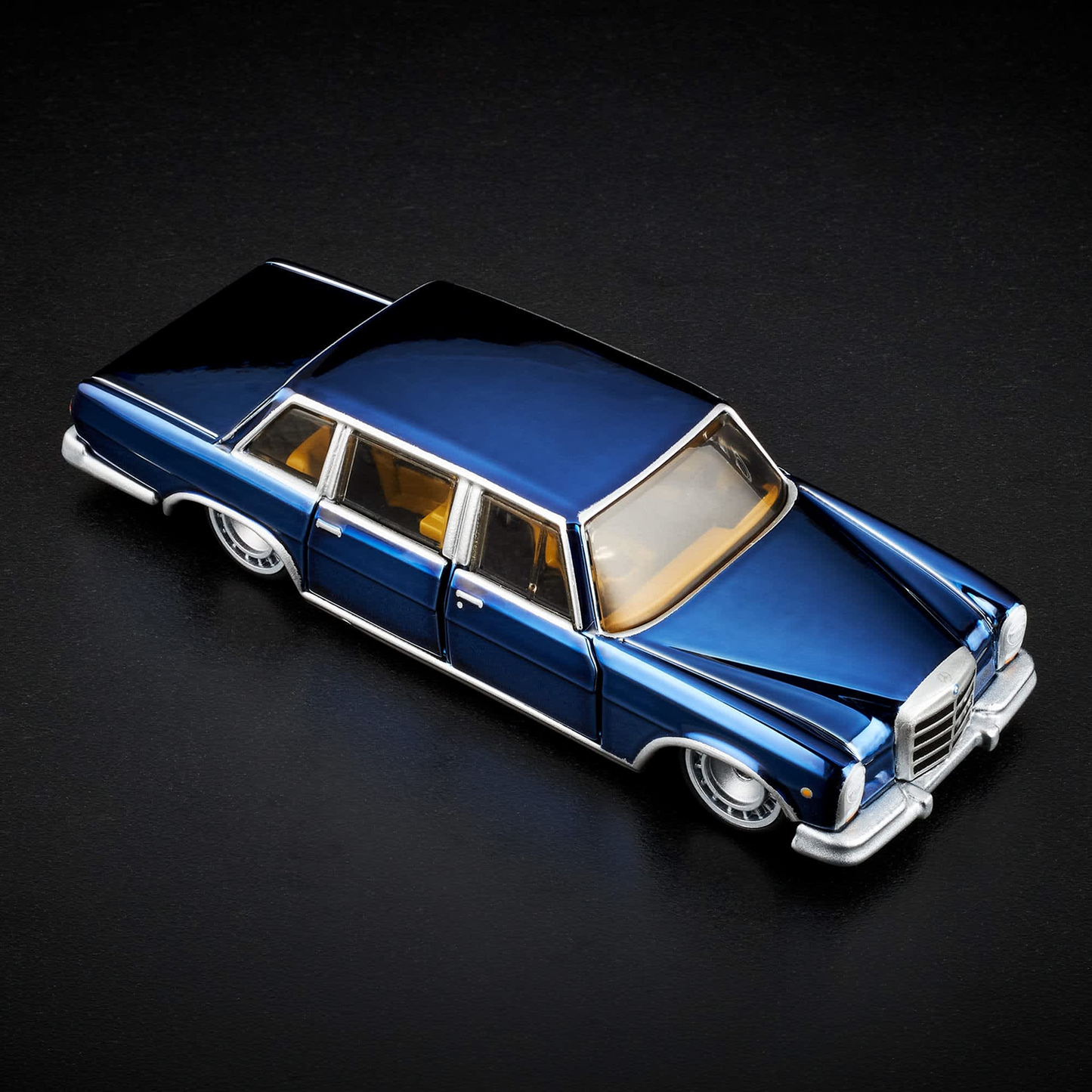Mercedes-Benz 600 in Spectraflame Blue with Opening Doors β Hot Wheels Mattel Creations Exclusive 1:64 Diecast