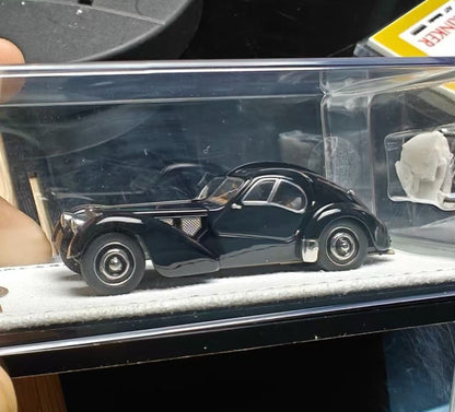 [VARIANT SELECTION] GFCC - Bugatti Type 57SC Atlantic in Gloss Black – 1:64 GFCC Diecast Model