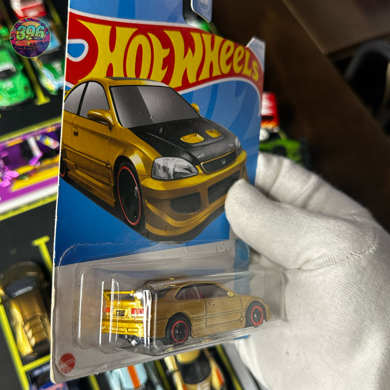🔥 Hot Wheels Mainline: Gold Civic Si (with Carbon Fiber Hood) - 1/64 Diecast Car