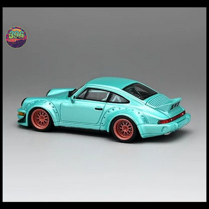 CM Model - Porsche 964 RWB with Extra Wheels in Green - 1:64 Diecast Model
