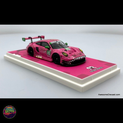 Star Race - Roxy Porsche 911 GT3 R #77 [Green Mirrors] - 1:64 Diecast Model