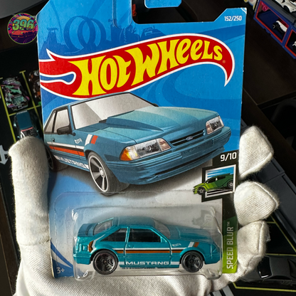 🔥 Hot Wheels Mainline: '92 Ford Mustang - 1/64 Diecast Car
