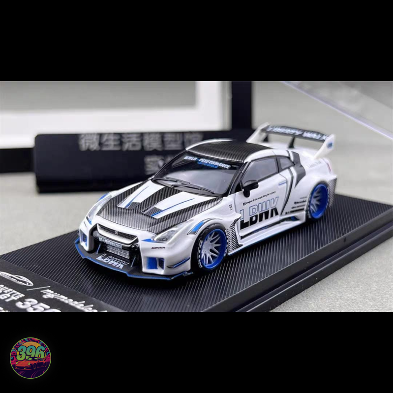 MyModelCollect - Liberty Walk Nissan GT-R R35 in White/Blue - 1:64 Diecast Model