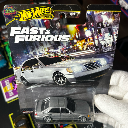 🔥 Hot Wheels Premium Fast & Furious: Mercedes-Benz 500 SEL (Tokyo Drift Edition)