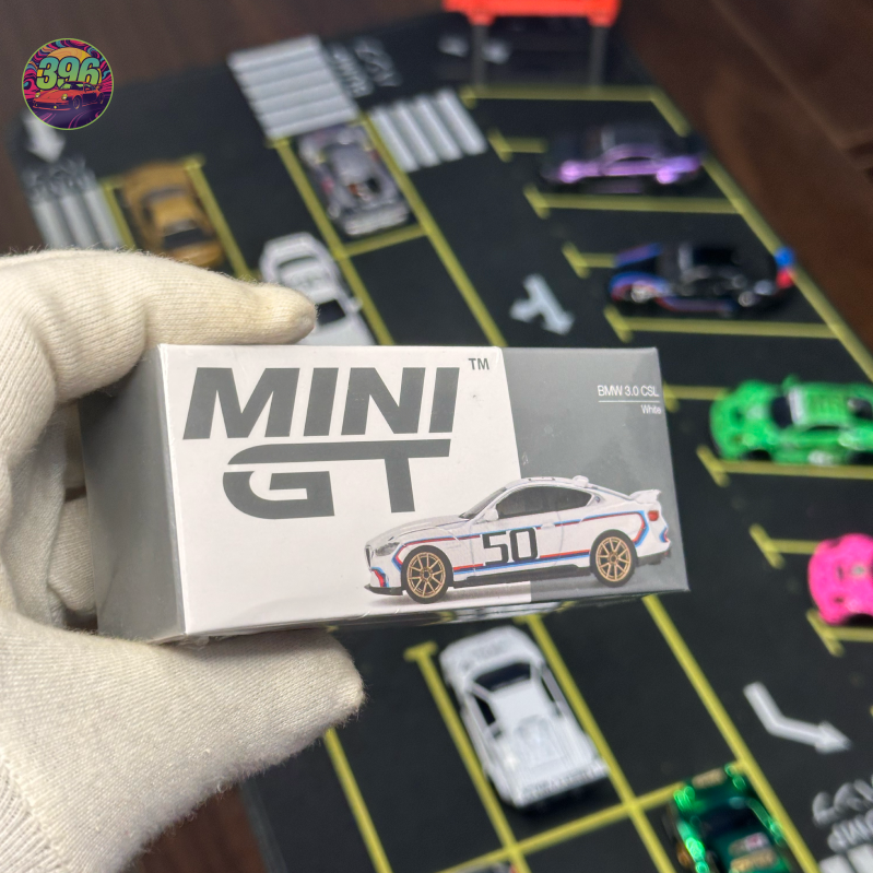 Mini GT BMW 3.0 CSL 1:64 Diecast - 50th Anniversary Livery