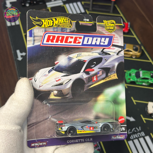 Hot Wheels Premium Corvette C8.R 1:64 Diecast - Car Culture Race Day