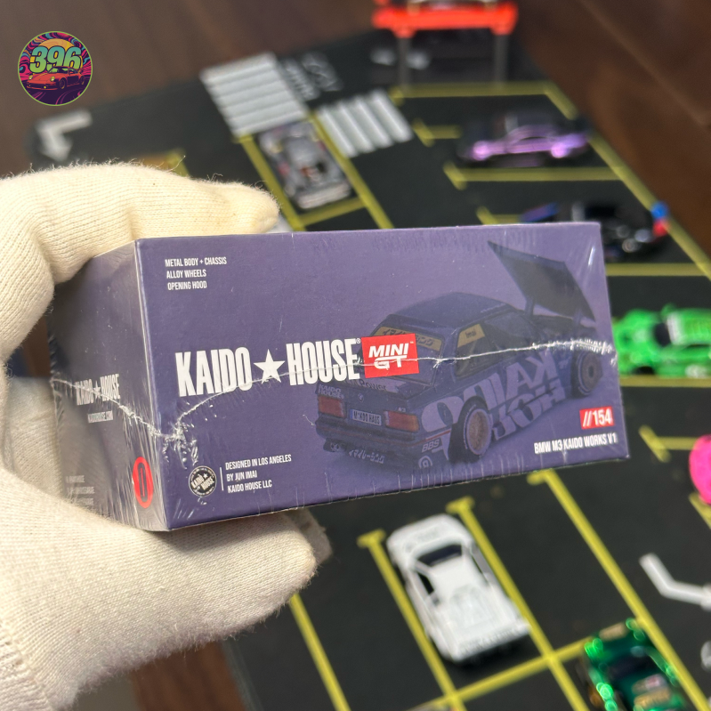 Mini GT - BMW M3 Blue V1 1:64 Diecast - Kaido House Series