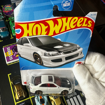 🔥 Hot Wheels Mainline: White Civic Si (with Carbon Fiber Hood) - 1/64 Diecast Car