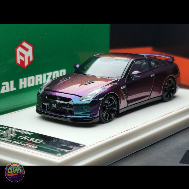 Focal Horizon - Nissan GT-R R35 in Magic Purple - 1:64 Diecast Model