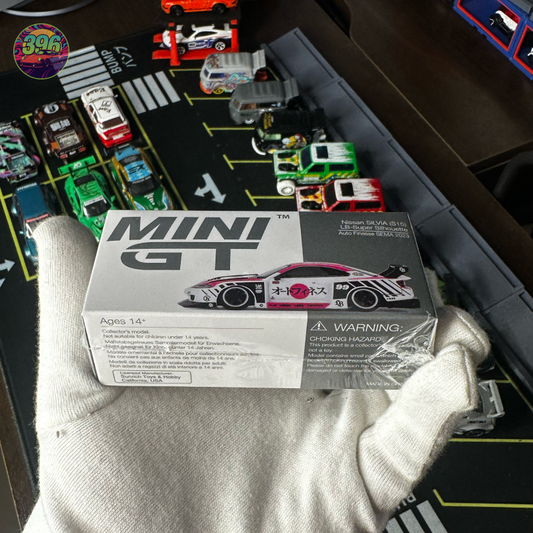 🔥 MiniGT Nissan SILVIA (S15) Pink LB-Super Silhouette Auto Finesse SEMA 2023 - 1/64 Diecast Car