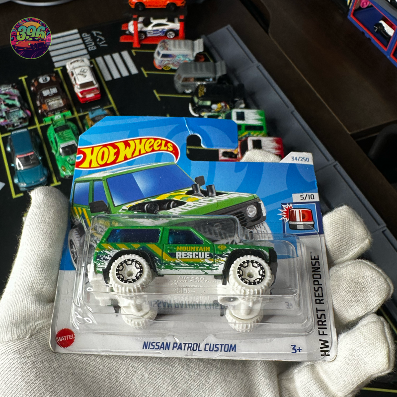 🔥 Hot Wheels Mainline: Nissan Patrol Custom [Green] - 1/64 Diecast Car
