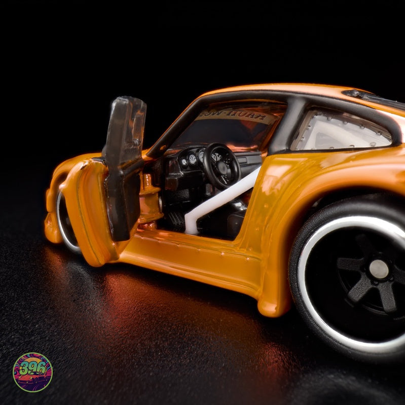 [PREORDER] Hot Wheels RLC - Porsche 930 RWB RAUH-Welt Begriff in Orange – 1:64 Hot Wheels Diecast Model