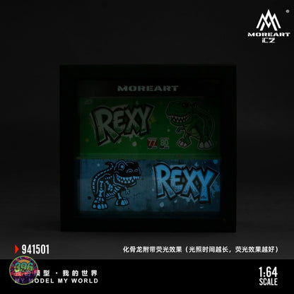 [PREORDER] MoreArt - Integrated Frame Dinosaur Painted Scene Display Diorama (REXY Green/ROXY Pink) – 1:64 MoreArt Diecast Model Accessory