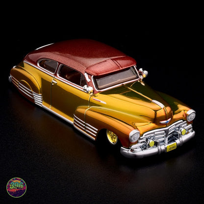 [PREORDER] Hot Wheels RLC Exclusive - 1948 Chevy Fleetline Lowrider in Gold & Red Candy – 1:64 Hot Wheels Diecast Model