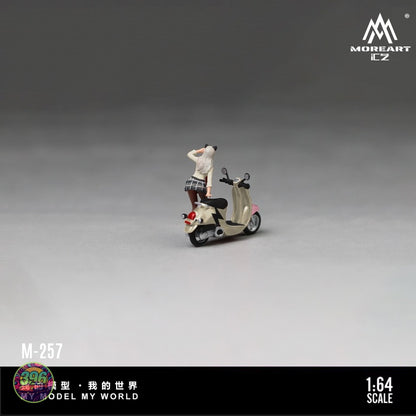 [PREORDER] MoreArt - Ghostface Motorcycle Playful Girl Figure Set M-257 – 1:64 MoreArt Resin Diorama Model