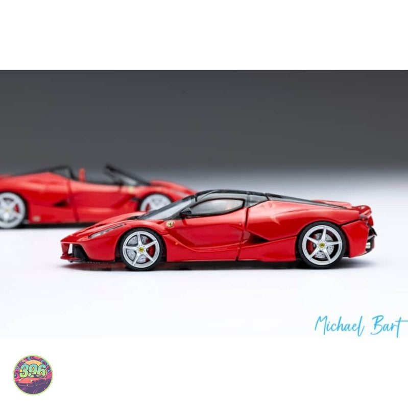 StreetBuster - Ferrari LaFerrari Red – 1:64 StreetBuster Diecast Model