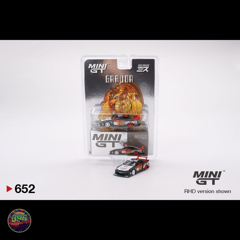 [PREORDER] Mini GT - Nissan GT-R R35 Garuda Indonesia Livery – 1:64 Mini GT Diecast Model
