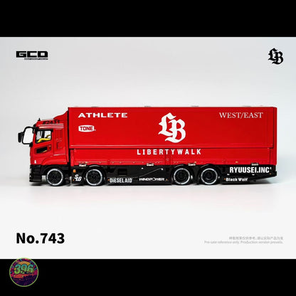 [PREORDER] GCD - Mitsubishi Fuso Super Great Liberty Walk Athlete Transporter No.743 – 1:64 GCD Diecast Model