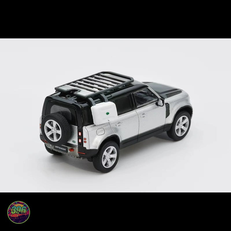 GCD x Enchery - Land Rover Defender 110 in Silver with Black Hood and Roof Rack – 1:64 GCD Diecast Model