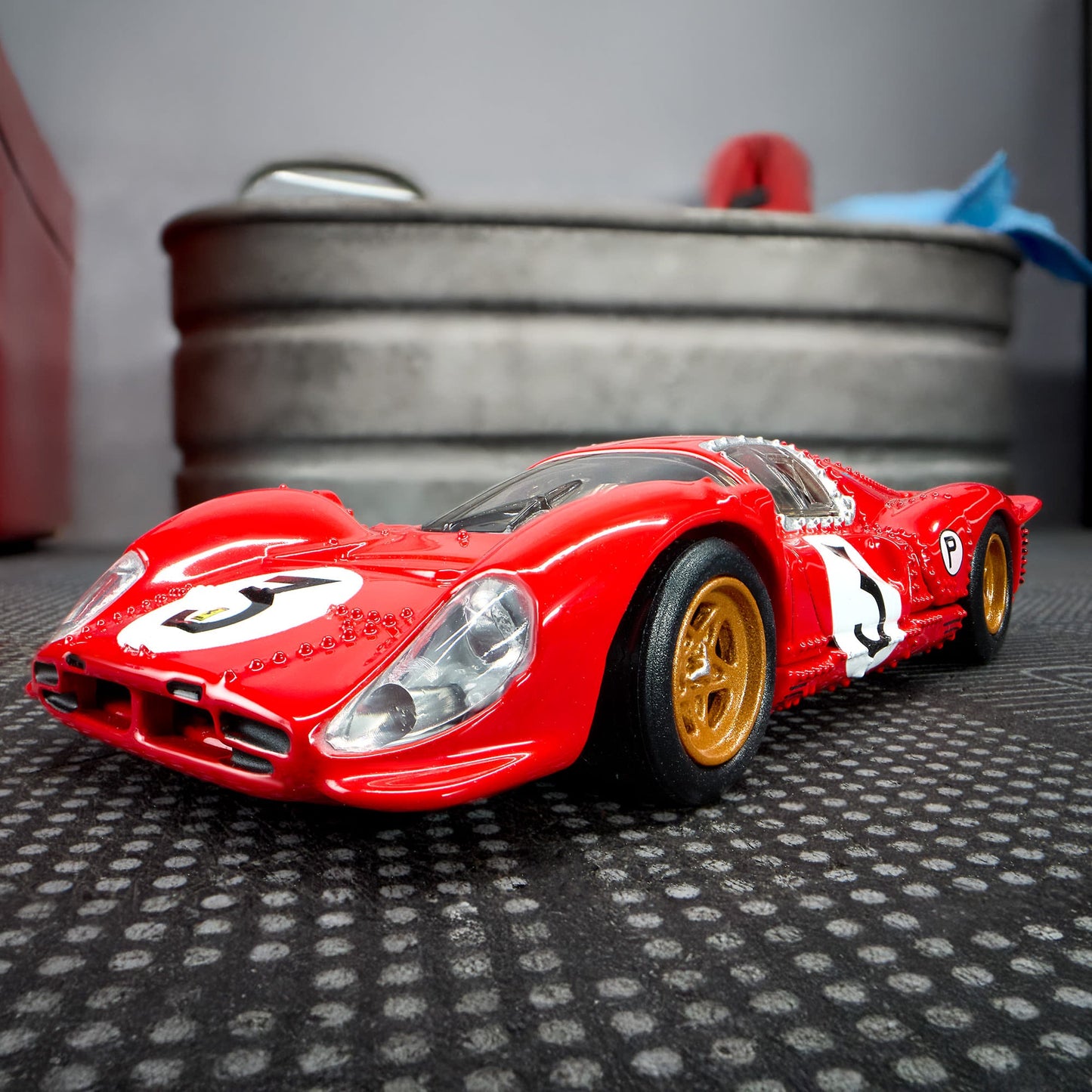 [Pre Order] Hot Wheels Elite 64 - 1967 Ferrari 330 P4