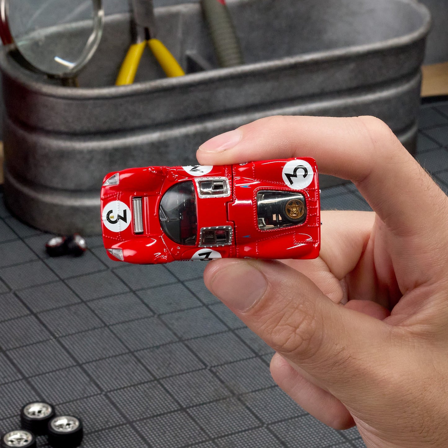 [Pre Order] Hot Wheels Elite 64 - 1967 Ferrari 330 P4