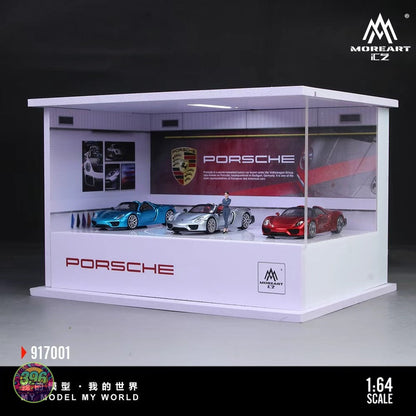 MoreArt – Porsche Turntable Showroom Display with Figure – 1:64 MoreArt Diecast Model