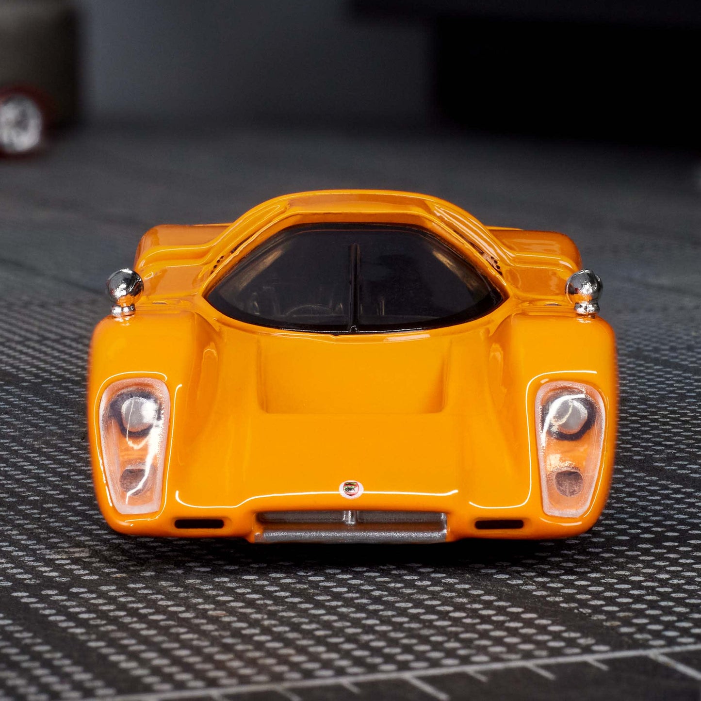 [Pre Order] Hot Wheels Elite64 -  64 McLaren M6GT