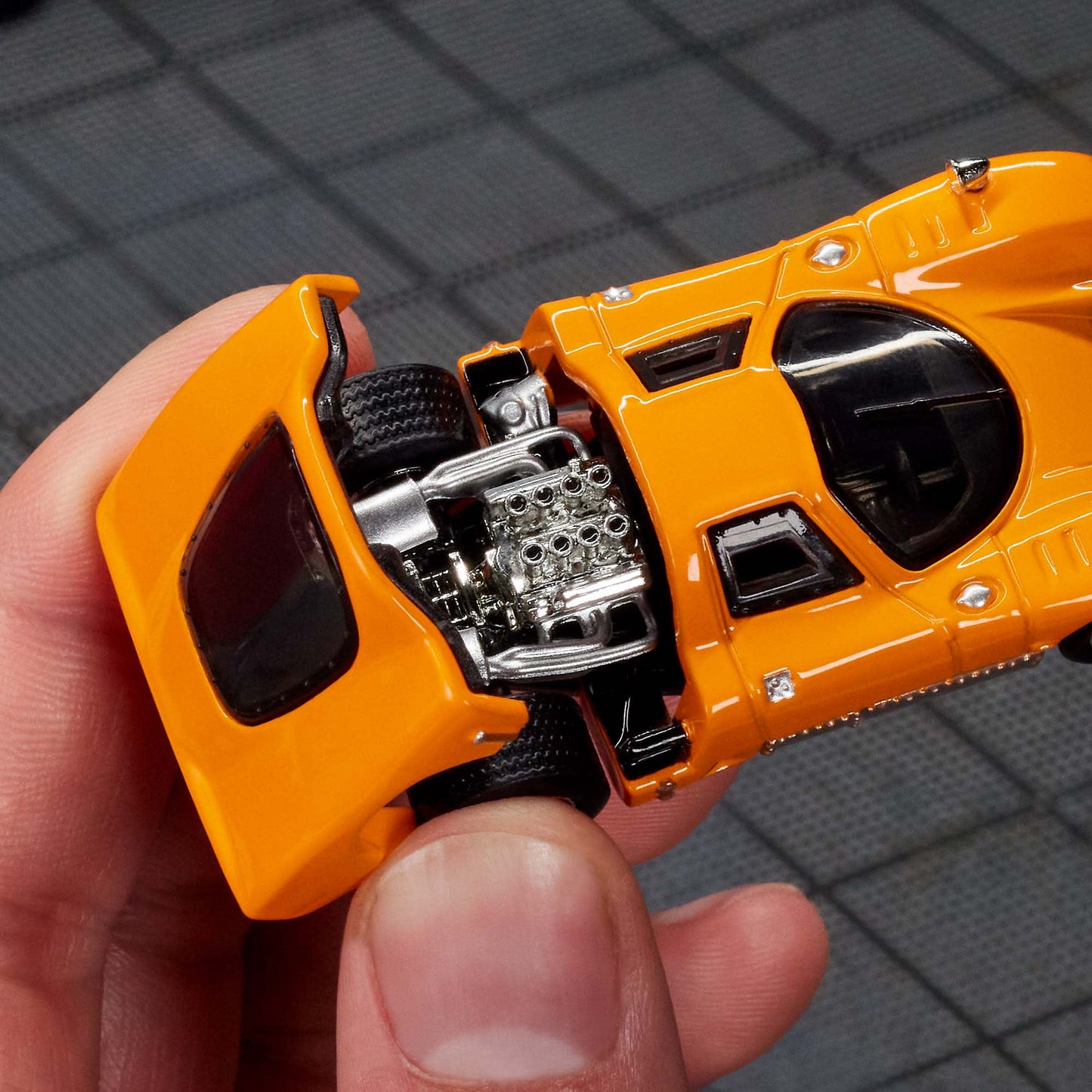 [Pre Order] Hot Wheels Elite64 -  64 McLaren M6GT