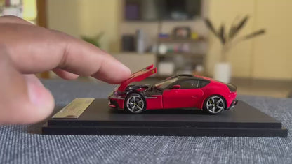 [PRE-ORDER] Phantom Knight - Ferrari 12 Cilindri Spider with Opening Hood in Red & White – 1:64 Phantom Knight Diecast Model PK-64-1304A