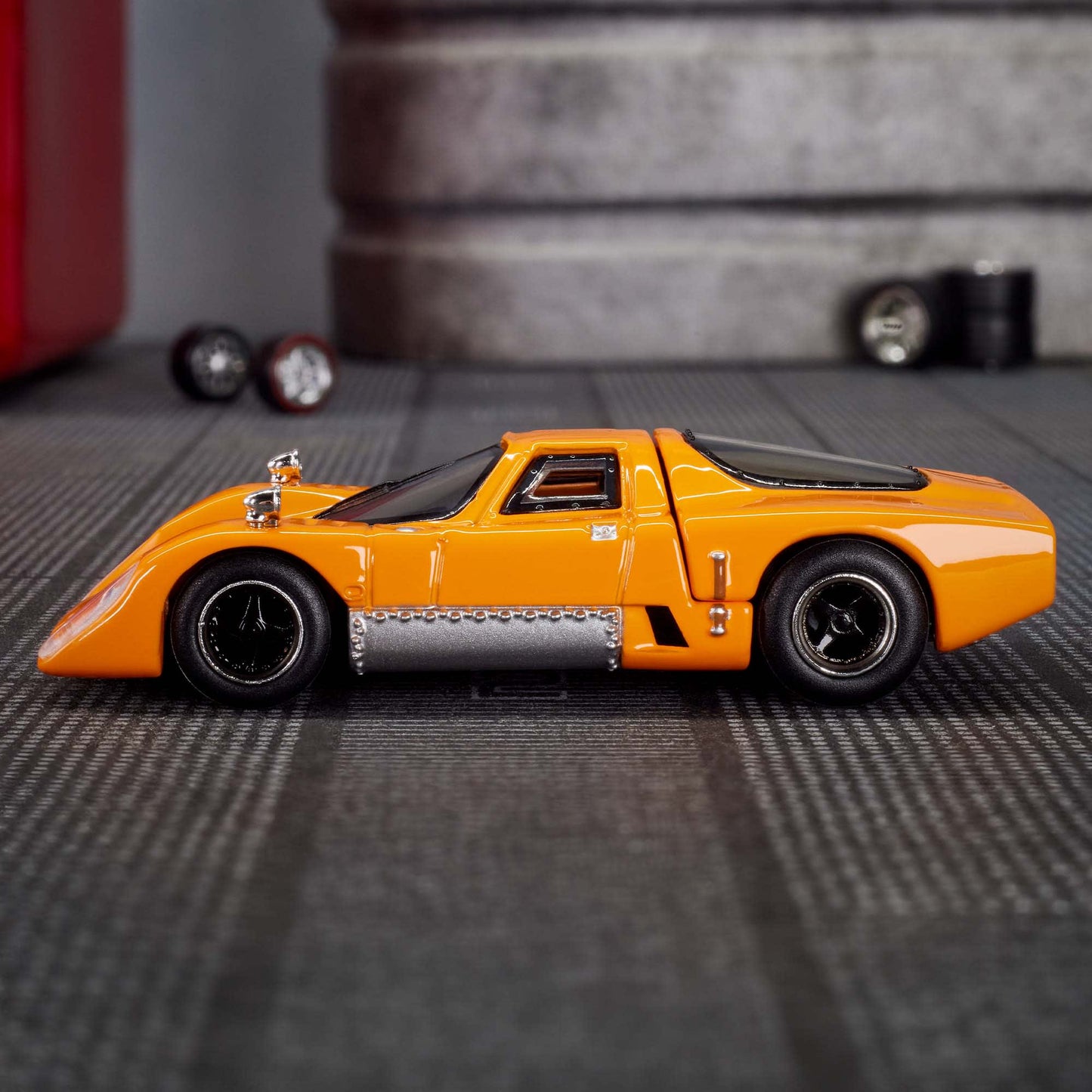 [Pre Order] Hot Wheels Elite64 -  64 McLaren M6GT