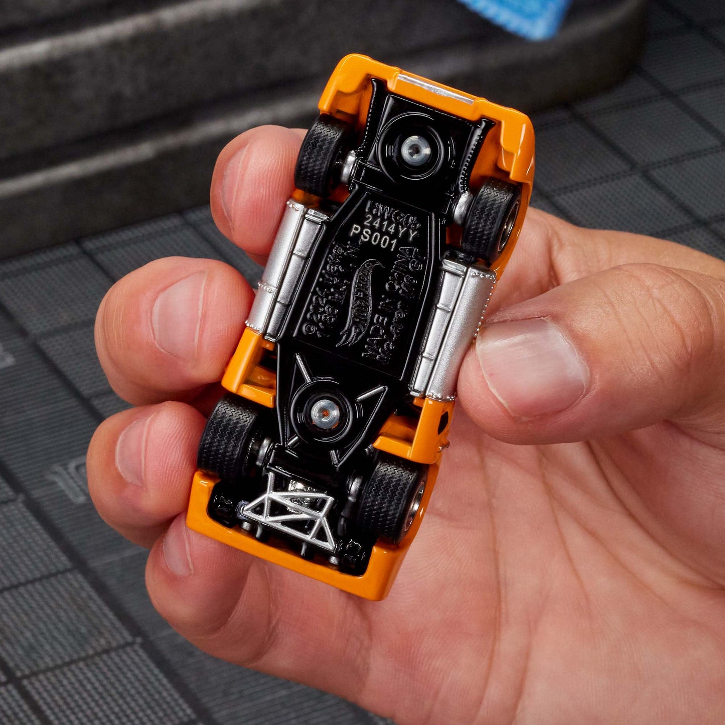 [Pre Order] Hot Wheels Elite64 -  64 McLaren M6GT